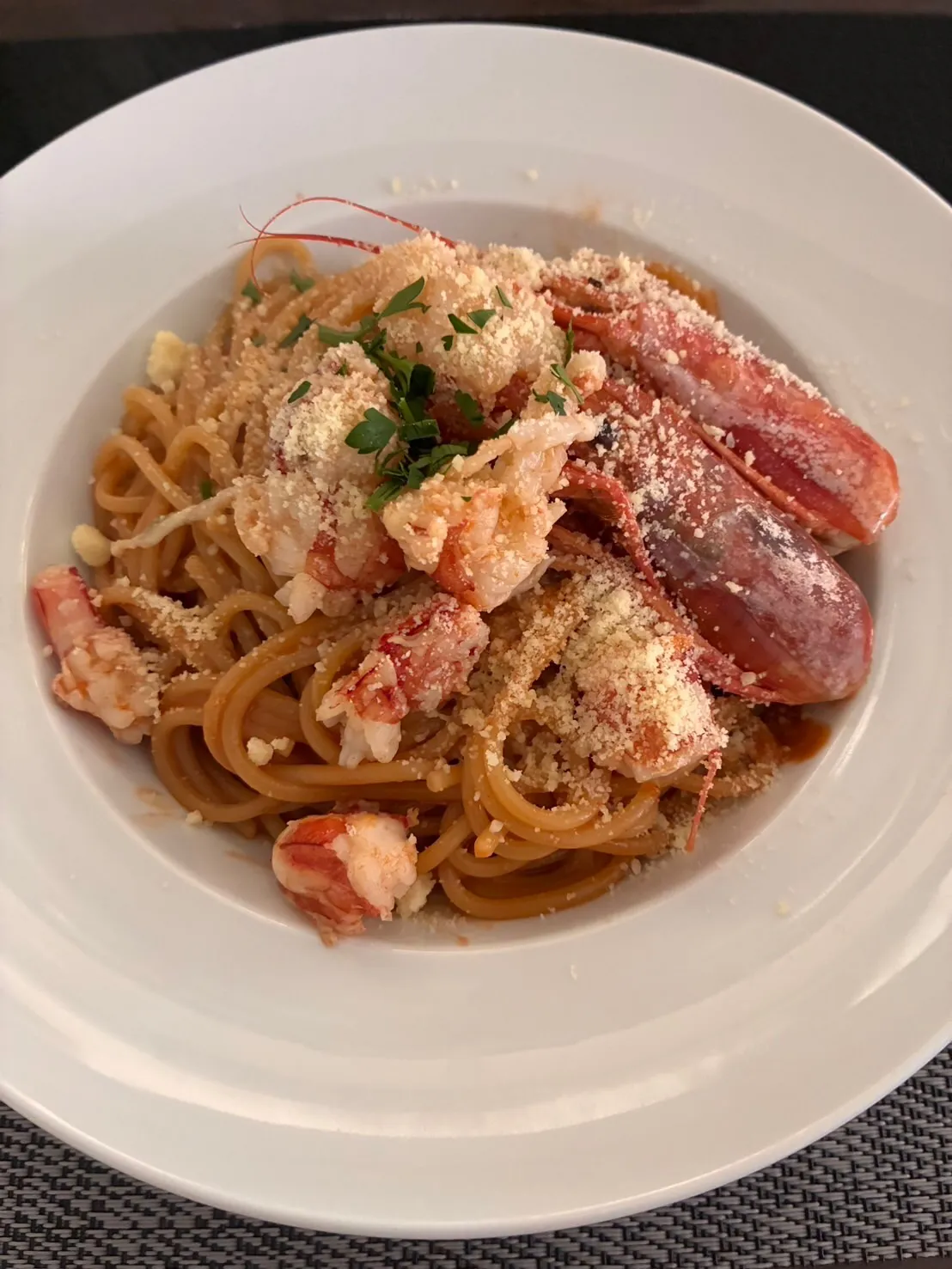 ディナーにぴったりな一品としておすすめのアメリケーヌパスタが...